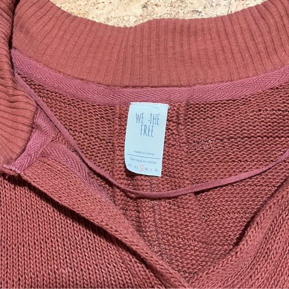We The Free by Free People Darcy Cropped Distressed Burnt Orange Sweater Sz S - Picture 7 of 15